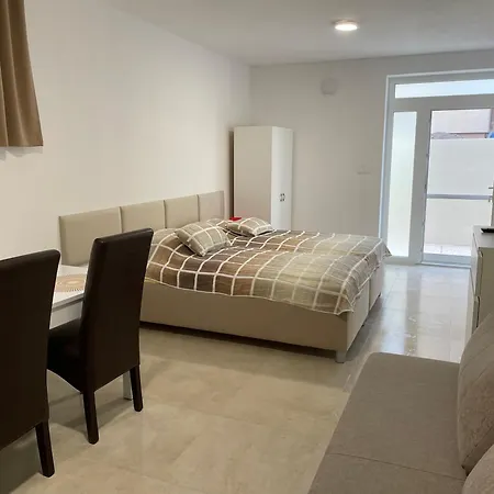 Apartment Silvia