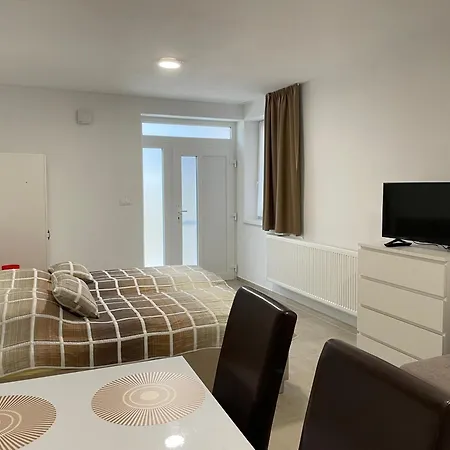 Silvia Apartment