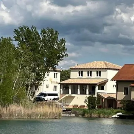 Silvia Apartment *