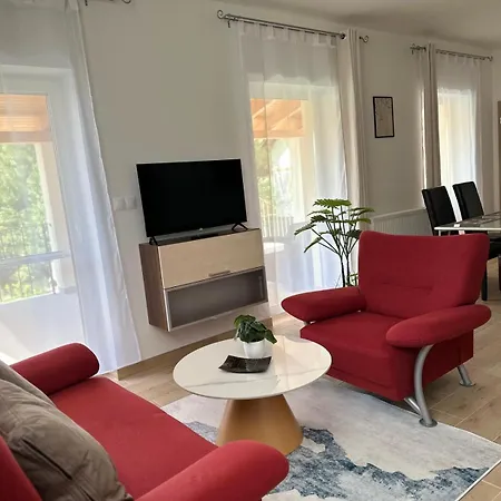Silvia Apartment